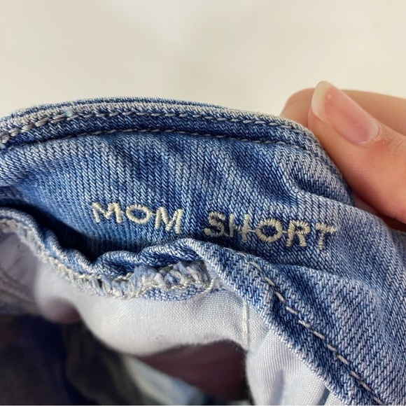 American Eagle Mom Short Button Fly Denim Paperbag Jean Shorts - Picture 4 of 5